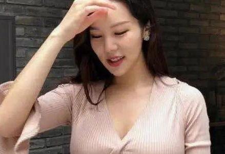 17c吃瓜官网反差婊,揭秘17c吃瓜官网的“反差婊”魅力