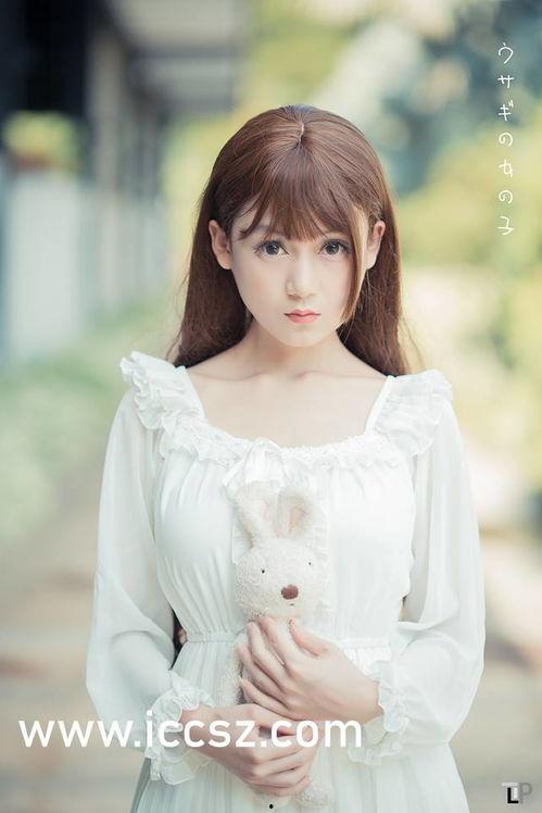 17c吃瓜官网反差婊,揭秘17c吃瓜官网的“反差婊”魅力