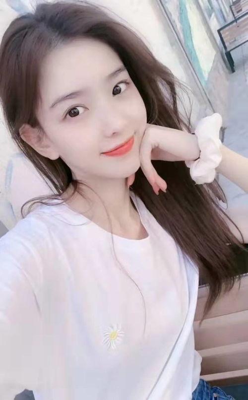 网红爆料吃瓜女,揭秘吃瓜女生的真实生活