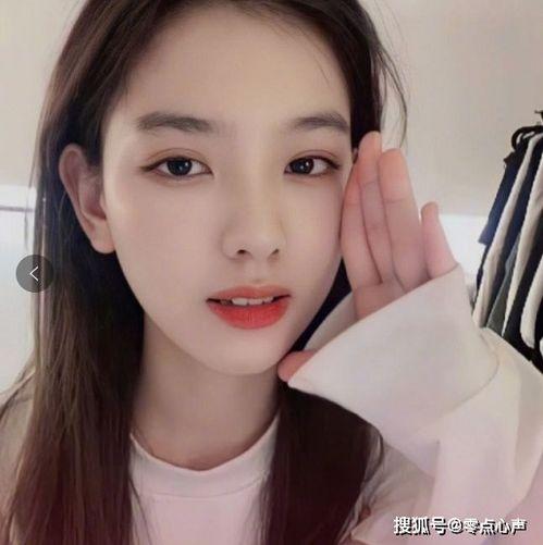 网红爆料吃瓜女,揭秘吃瓜女生的真实生活