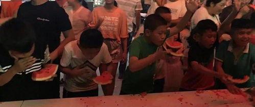 盐山网红吃瓜事件视频播放